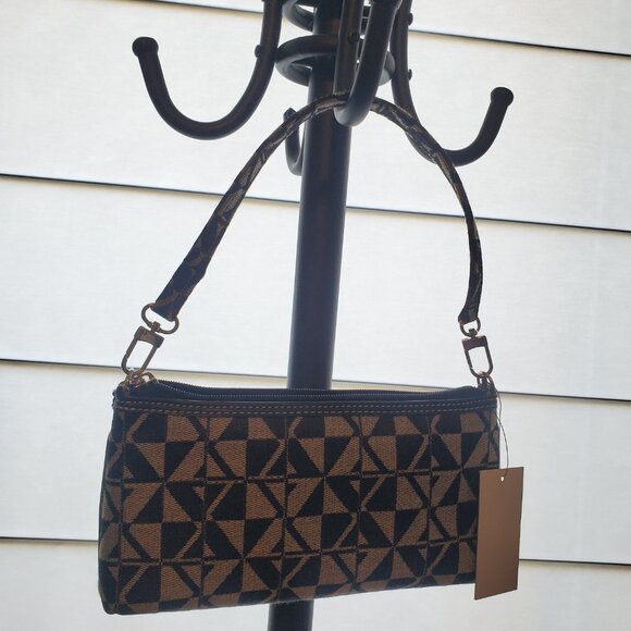 MAXX NY black & white PURSE - Picture 7 of 8